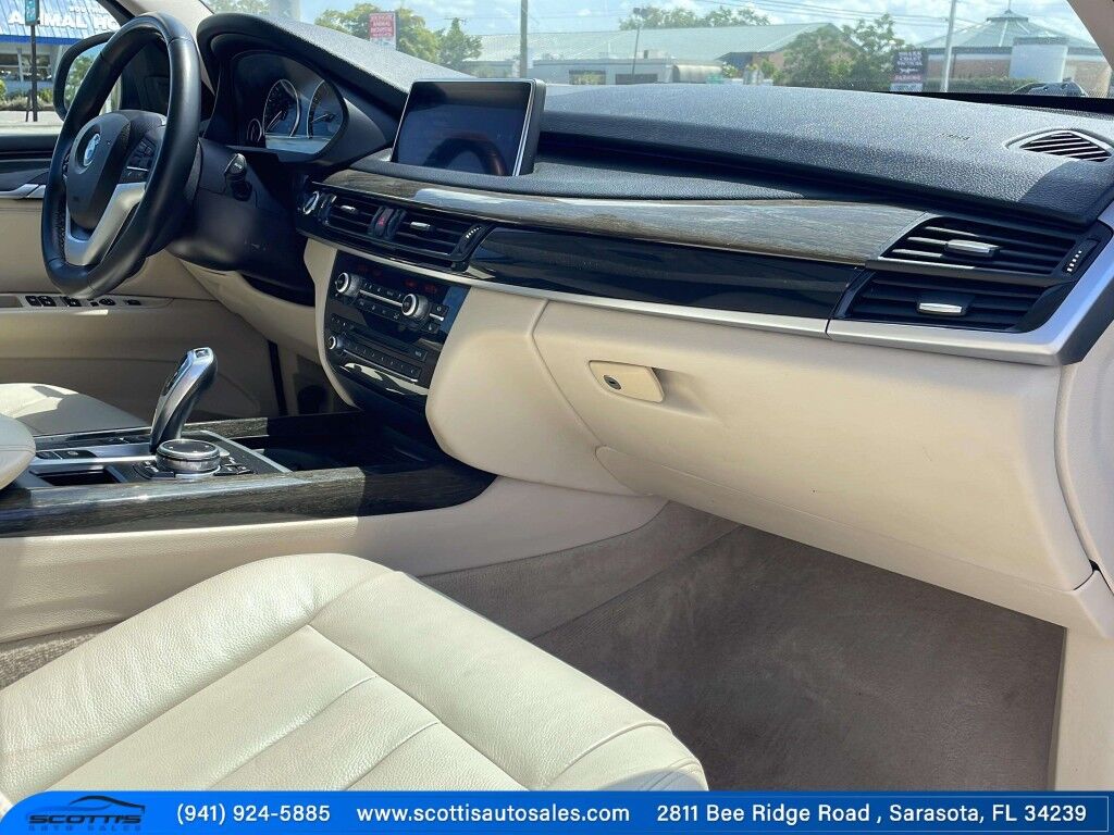 2015 BMW X5~CLEAN CFAX~LOW MILES~AUTO START/STOP~BLIND SPOT WARNING~BLUETOOTH~CRASH SENSORS~MEMORIZED SEAT SETTINGS~REARVIEW CAMERA sDrive35i Sarasota FL
