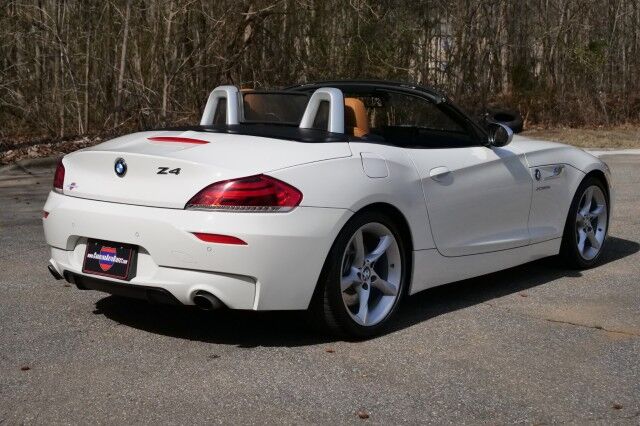 2015 BMW Z4 sDrive35is Roadster / Tech PKG / Cold Weather PKG! High Point NC