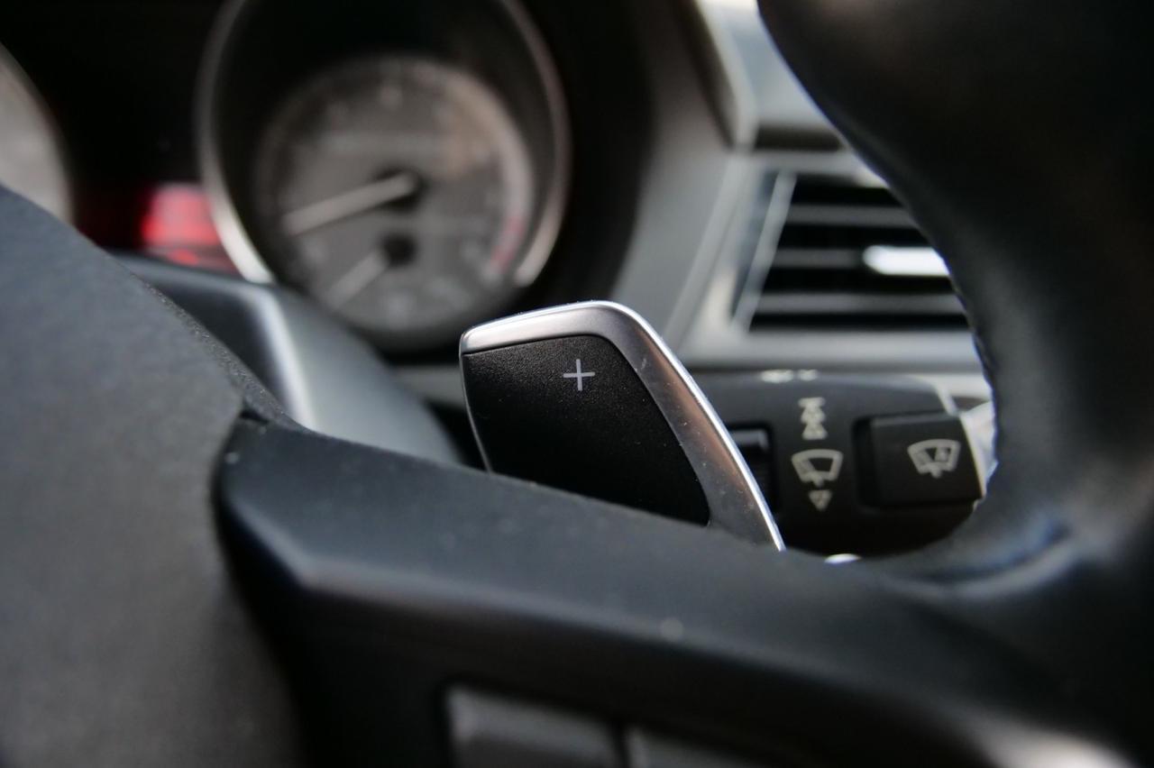 2015 BMW Z4 sDrive35is Roadster / Tech PKG / Cold Weather PKG! Lincolnton NC