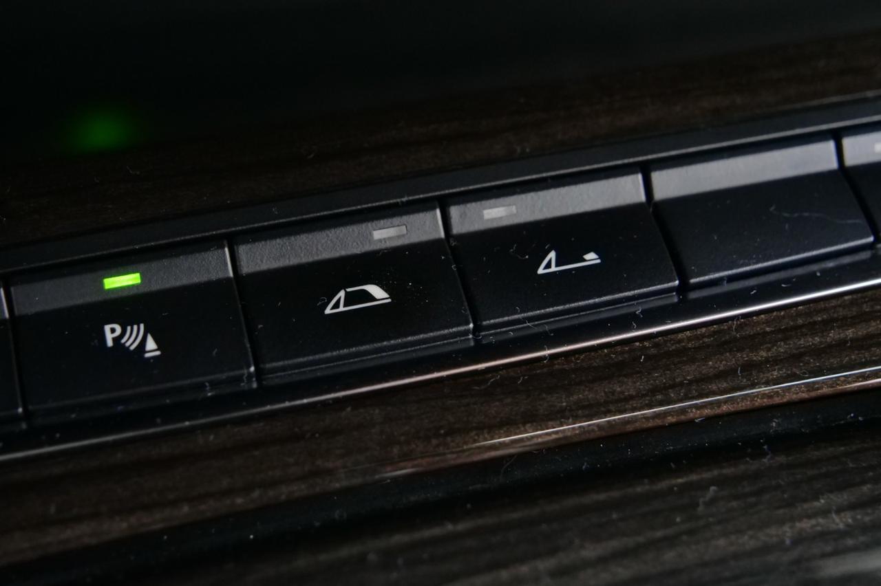 2015 BMW Z4 sDrive35is Roadster / Tech PKG / Cold Weather PKG! Lincolnton NC