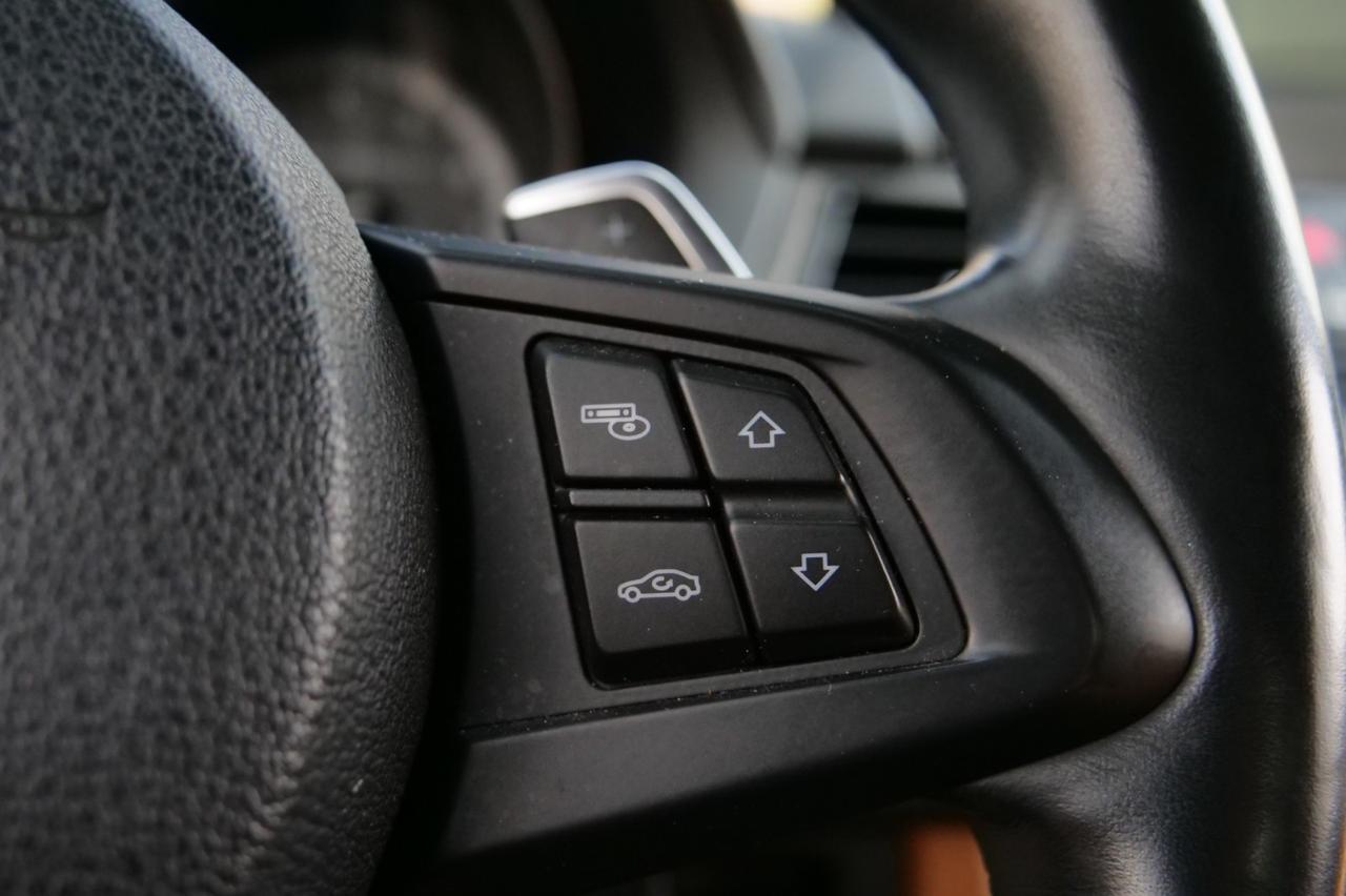 2015 BMW Z4 sDrive35is Roadster / Tech PKG / Cold Weather PKG! Lincolnton NC