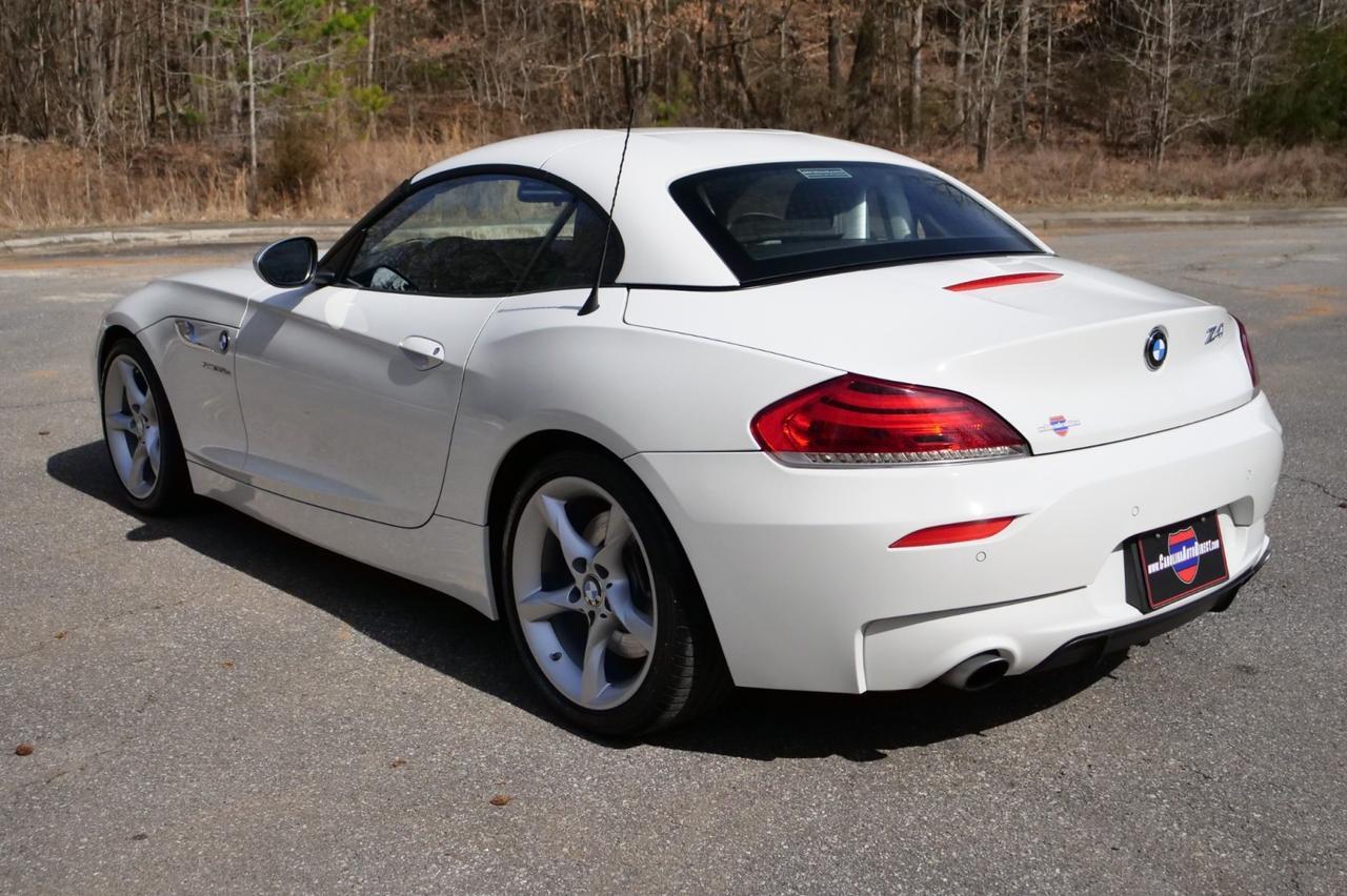 2015 BMW Z4 sDrive35is Roadster / Tech PKG / Cold Weather PKG! Lincolnton NC