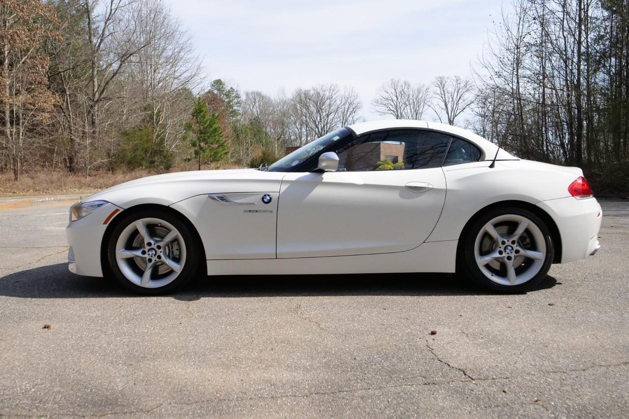 2015 BMW Z4 sDrive35is Roadster / Tech PKG / Cold Weather PKG! Lincolnton NC