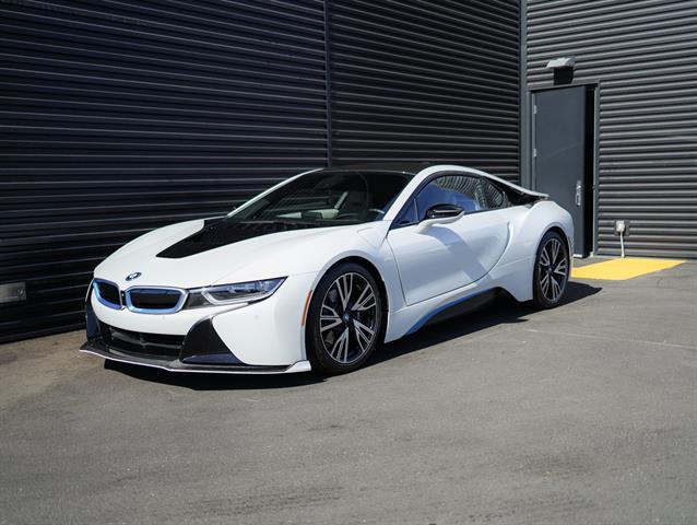 2015 BMW i8