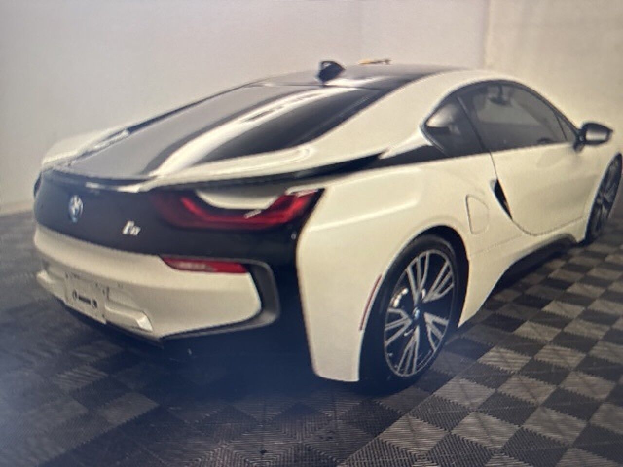 2015 BMW i8