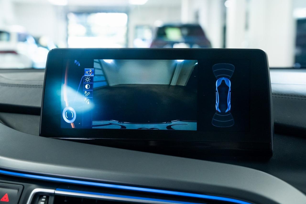 2015 BMW i8 Base Heated Seats Pure Impulse World Harman/Kardon Audi Portland OR