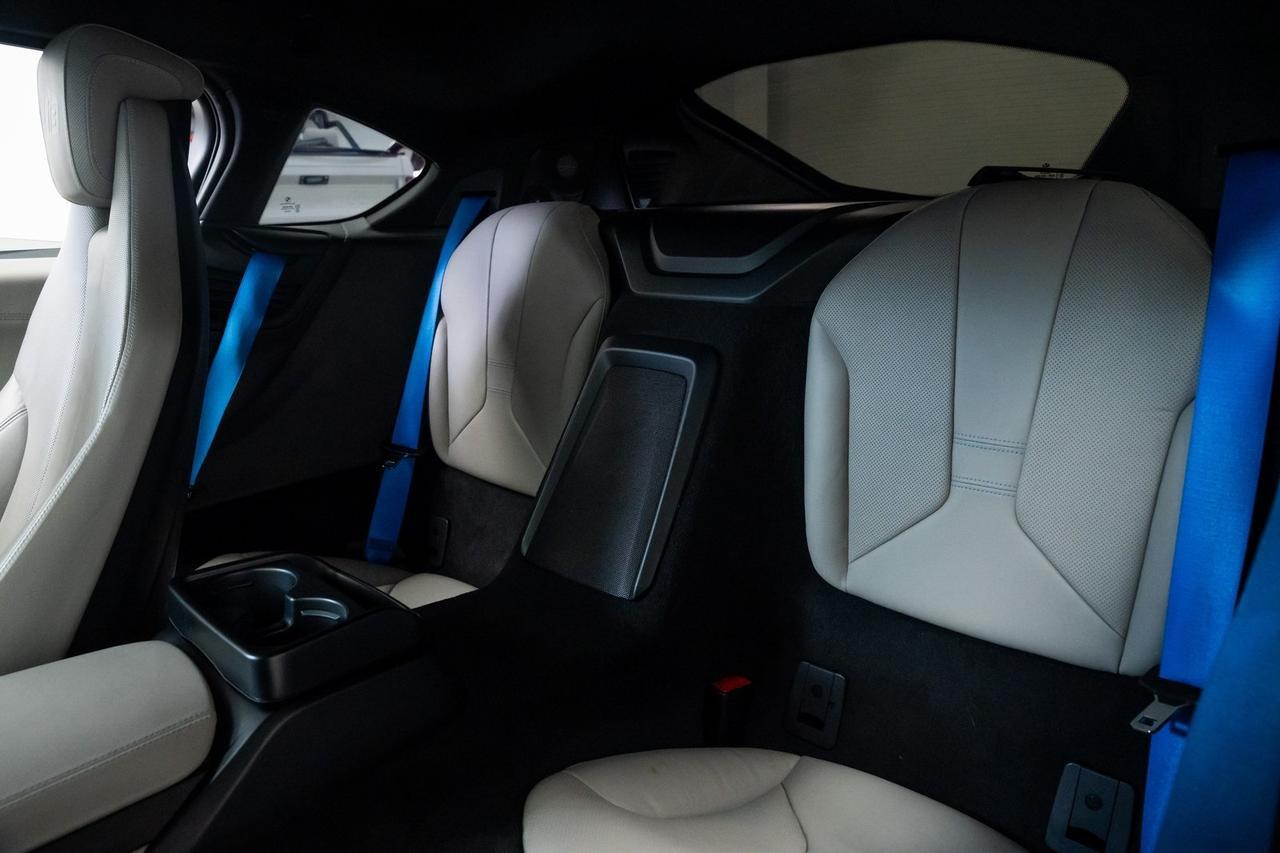 2015 BMW i8 Base Heated Seats Pure Impulse World Harman/Kardon Audi Portland OR