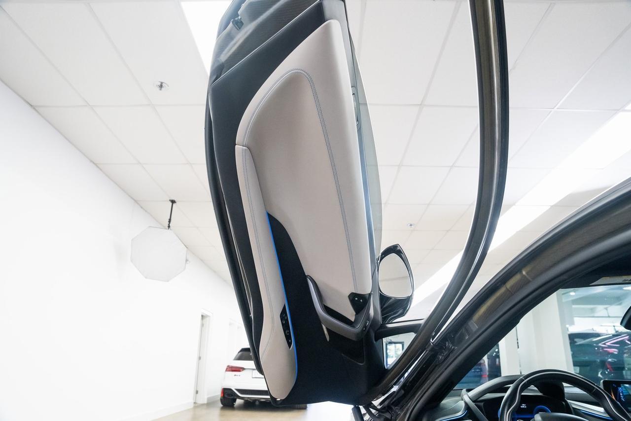 2015 BMW i8 Base Heated Seats Pure Impulse World Harman/Kardon Audi Portland OR
