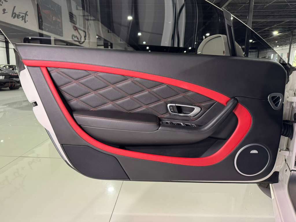 2015 Bentley Continental GT Speed Naim for Bentley audio system, carbon galore AND MUCH MORE!! Fort Lauderdale FL