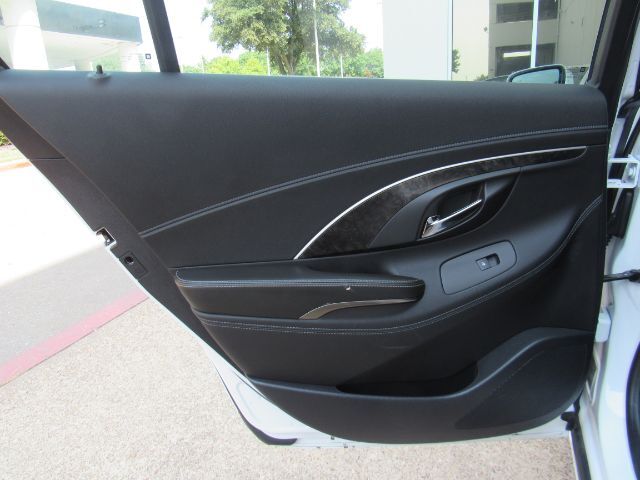 2015 Buick LaCrosse Premium II Plano TX