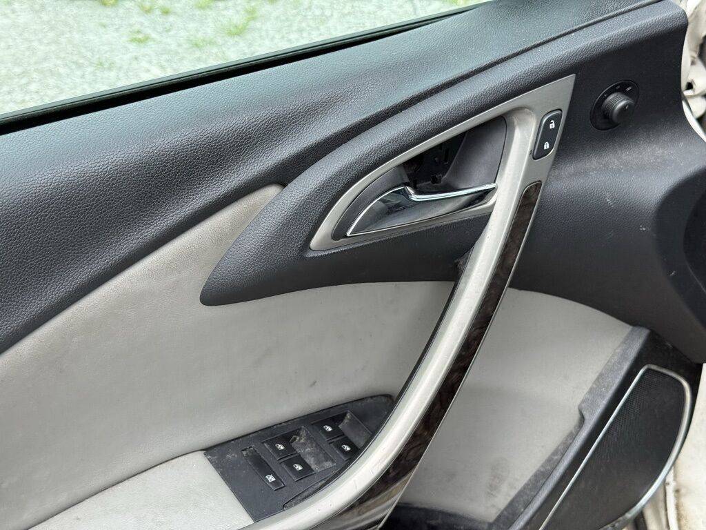 2015 Buick Verano Base Crestwood KY