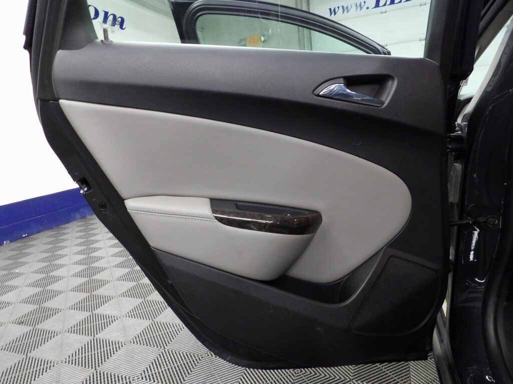 2015 Buick Verano Convenience Group FWD Fond du Lac WI