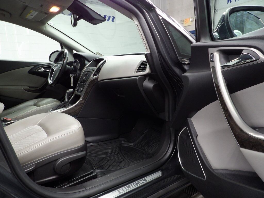2015 Buick Verano Convenience Group FWD Fond du Lac WI