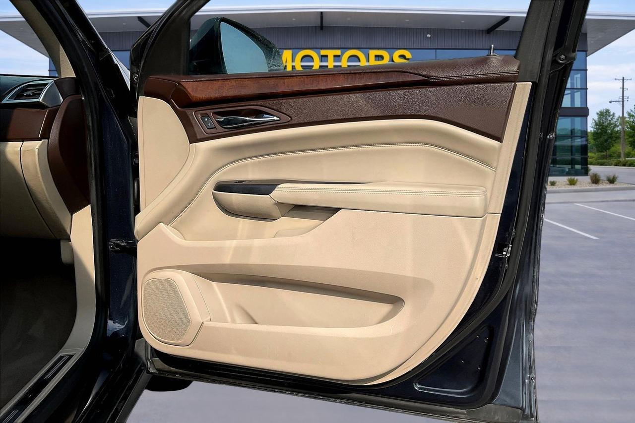 2015 CADILLAC SRX LUXURY COLLECTION Houston TX