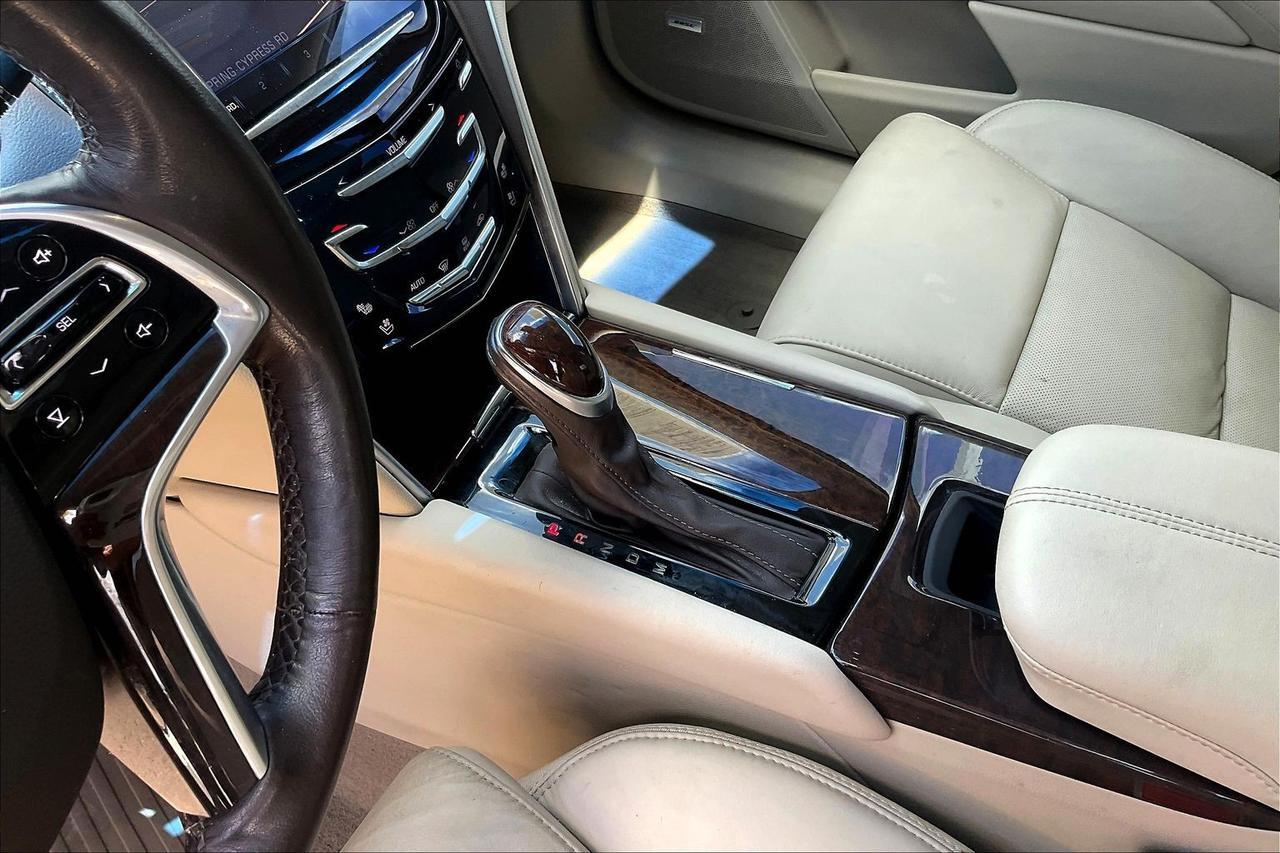 2015 CADILLAC XTS LUXURY COLLECTION Houston TX