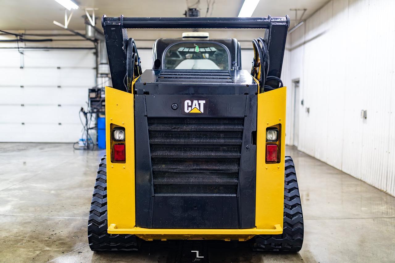 2015 CAT 289D Track Skid Steer Loader Bucket Diesel Red Deer AB