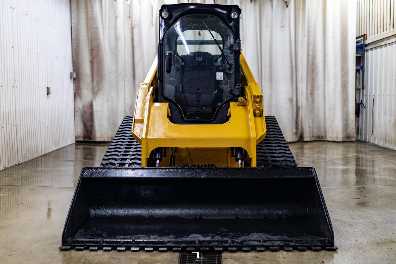 2015 CAT 289D Track Skid Steer Loader Bucket Diesel Red Deer AB