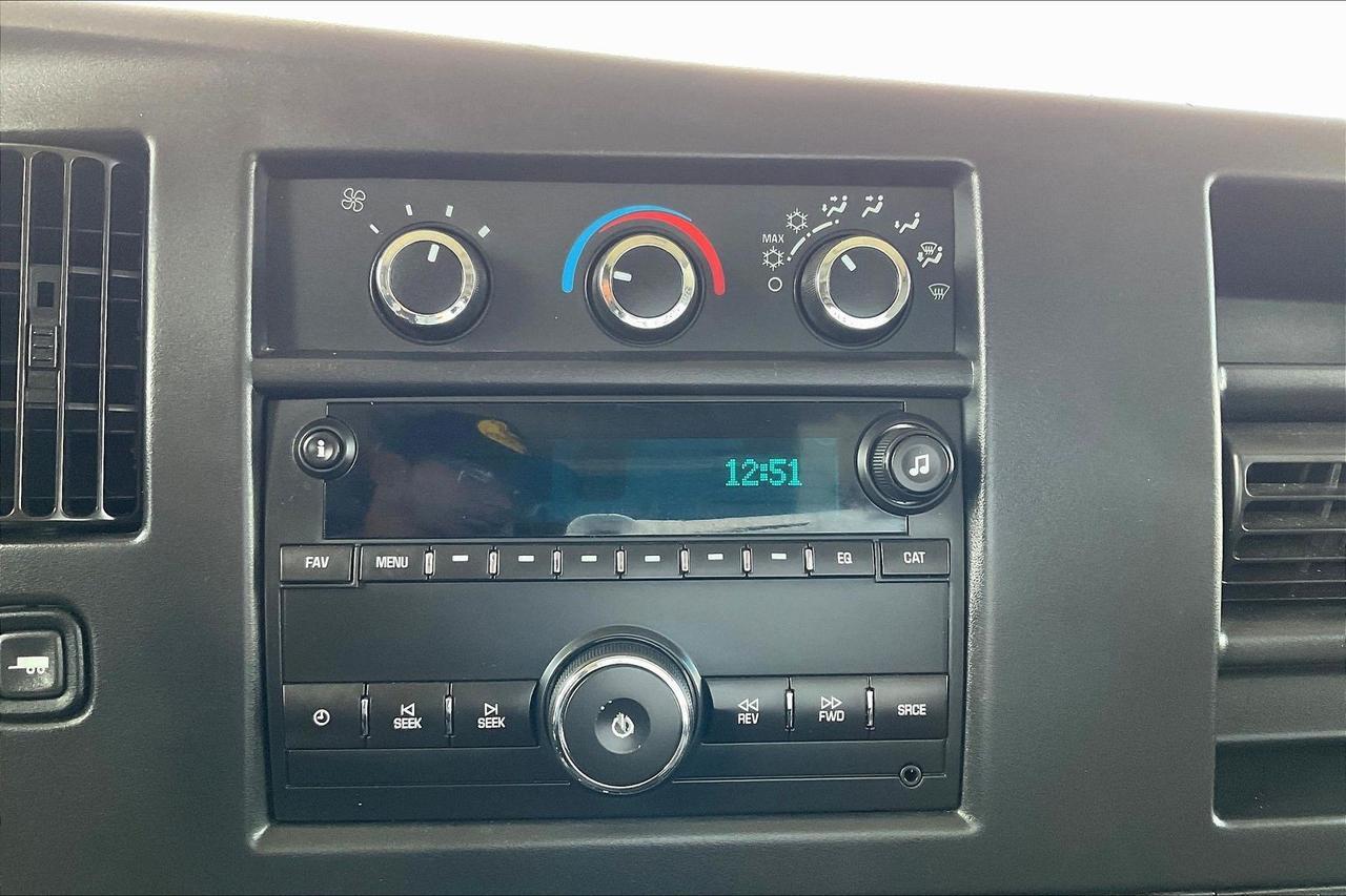 2015 CHEVROLET EXPRESS G2500 Houston TX