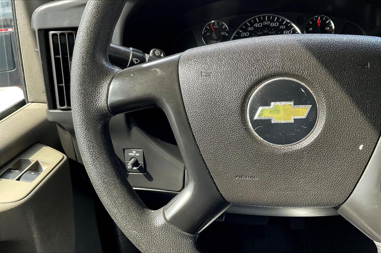 2015 CHEVROLET EXPRESS G2500 Houston TX