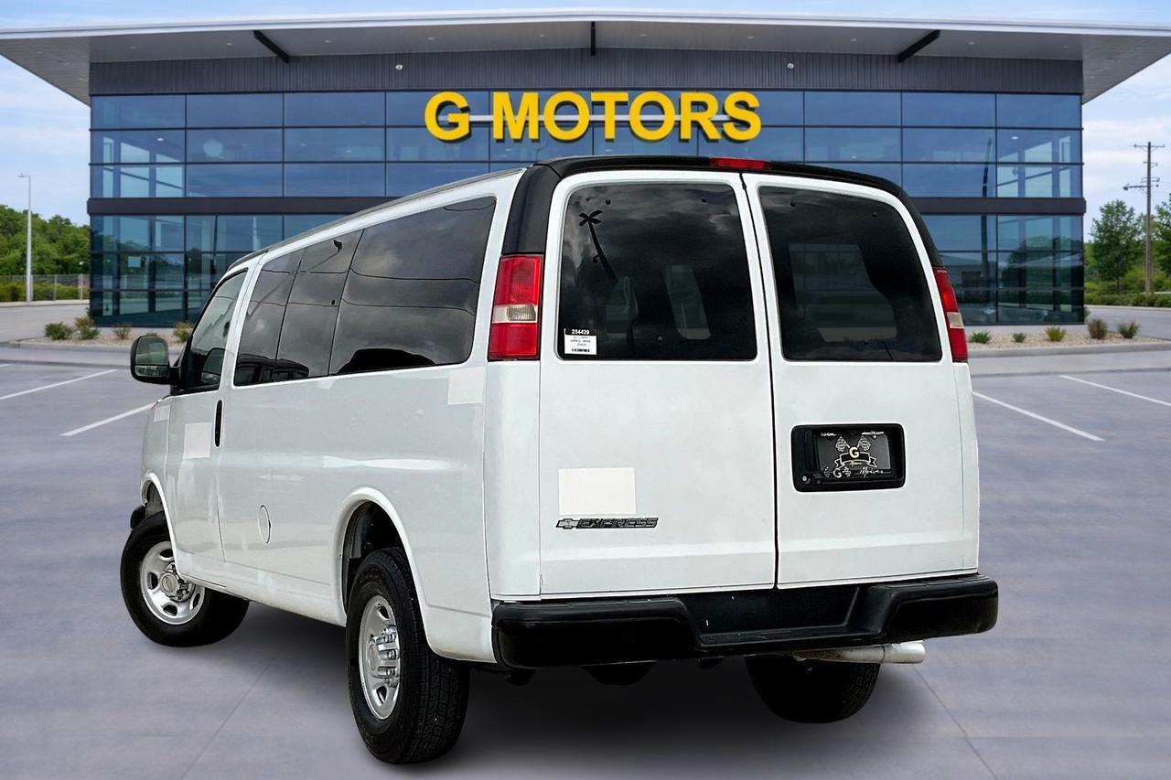 2015 CHEVROLET EXPRESS G2500 LT Houston TX