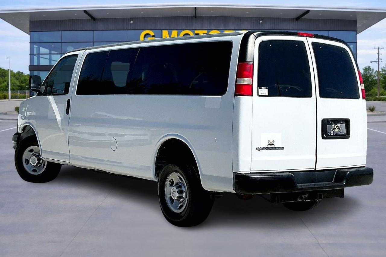 2015 CHEVROLET EXPRESS G3500 LS Houston TX