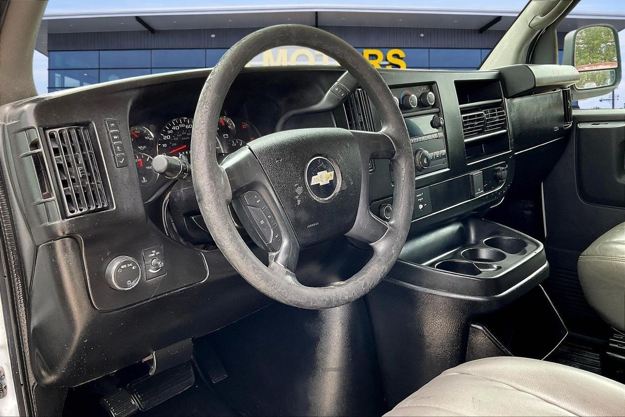 2015 CHEVROLET EXPRESS G3500 LS Houston TX