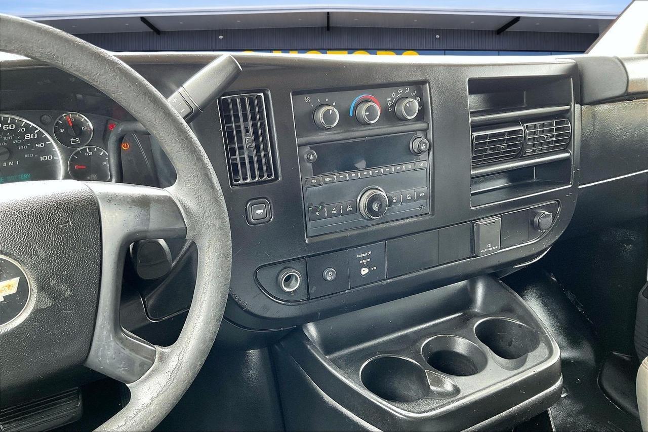 2015 CHEVROLET EXPRESS G3500 LS Houston TX