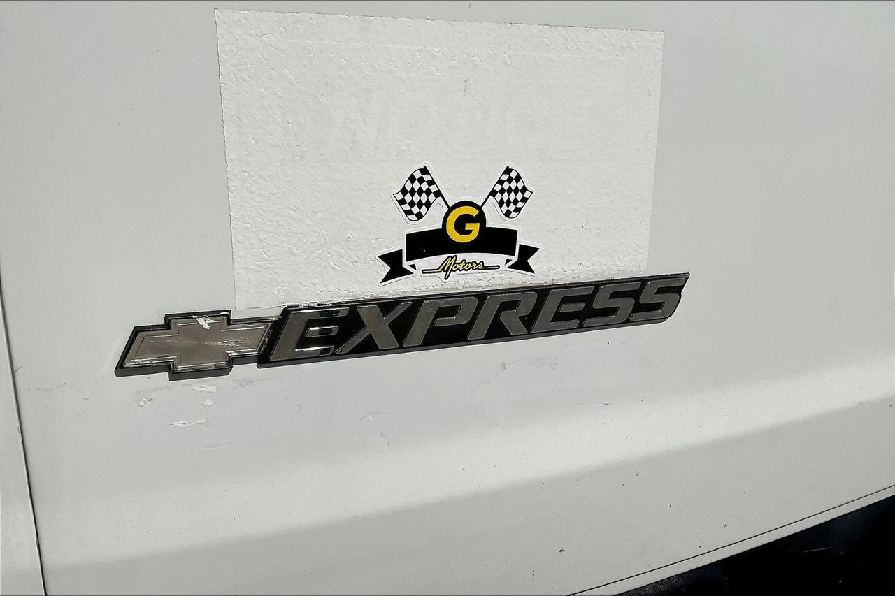 2015 CHEVROLET EXPRESS G3500 LS Houston TX