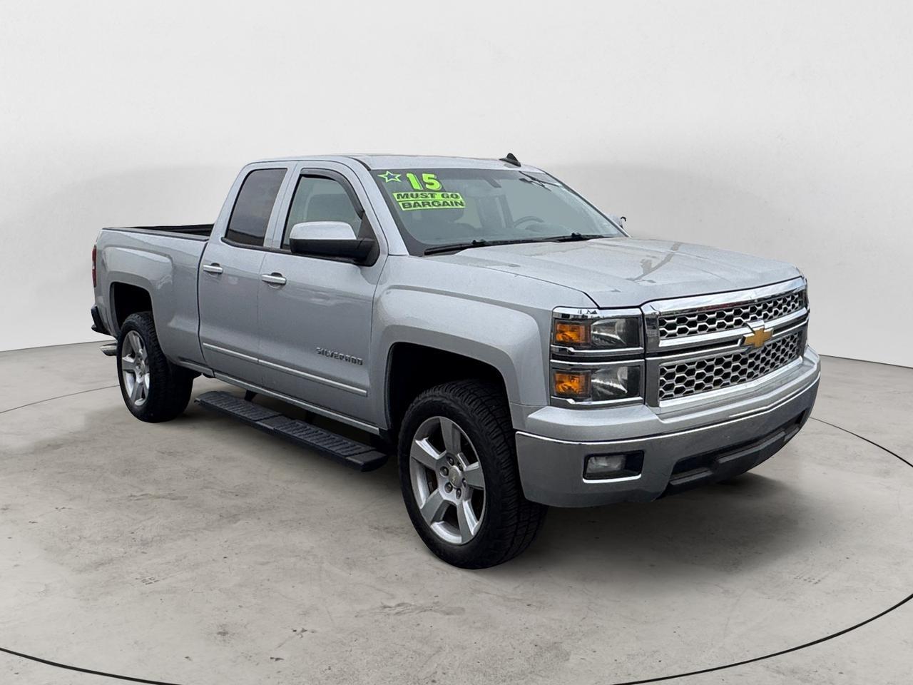 2015 CHEVROLET SILVERADO LT