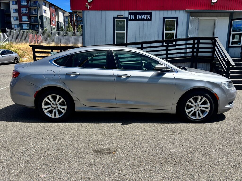 2015 CHRYSLER 200 LIMITED Des Moines WA