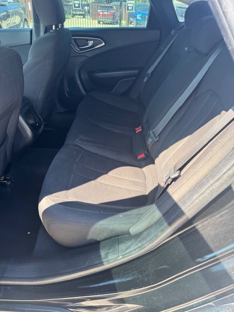 2015 CHRYSLER 200 LIMITED Grand Prairie TX