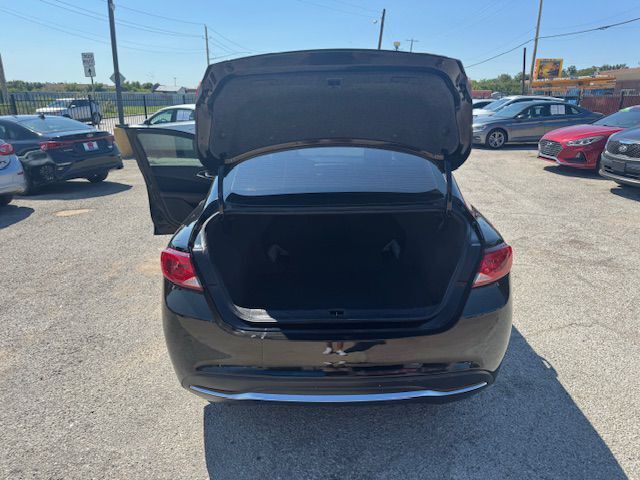2015 CHRYSLER 200 LIMITED Grand Prairie TX