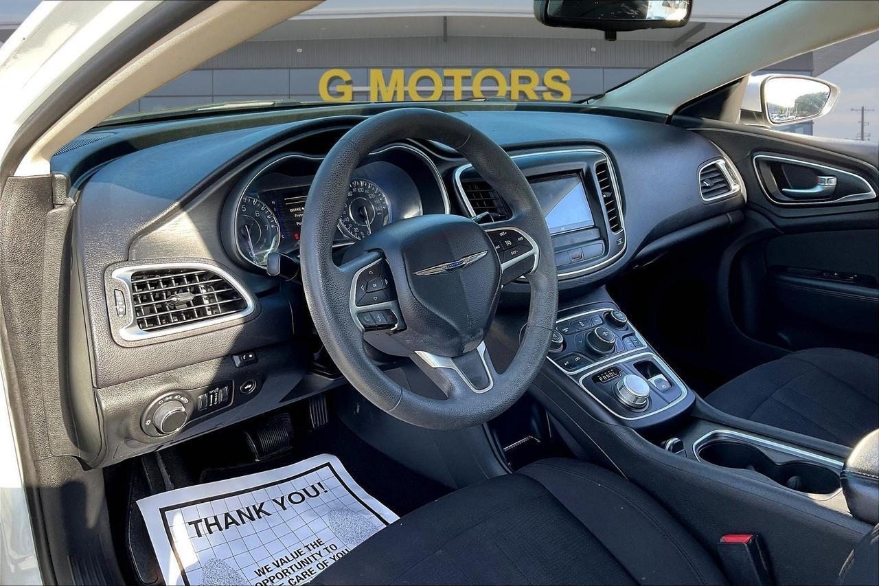 2015 CHRYSLER 200 LX Houston TX