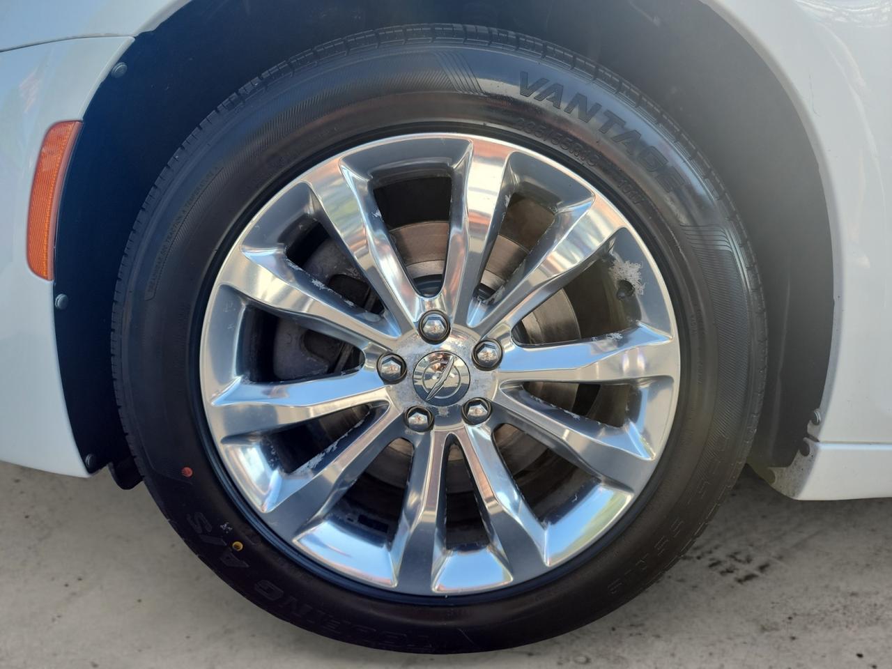2015 CHRYSLER 300 LIMITED Limited Kansas City MO