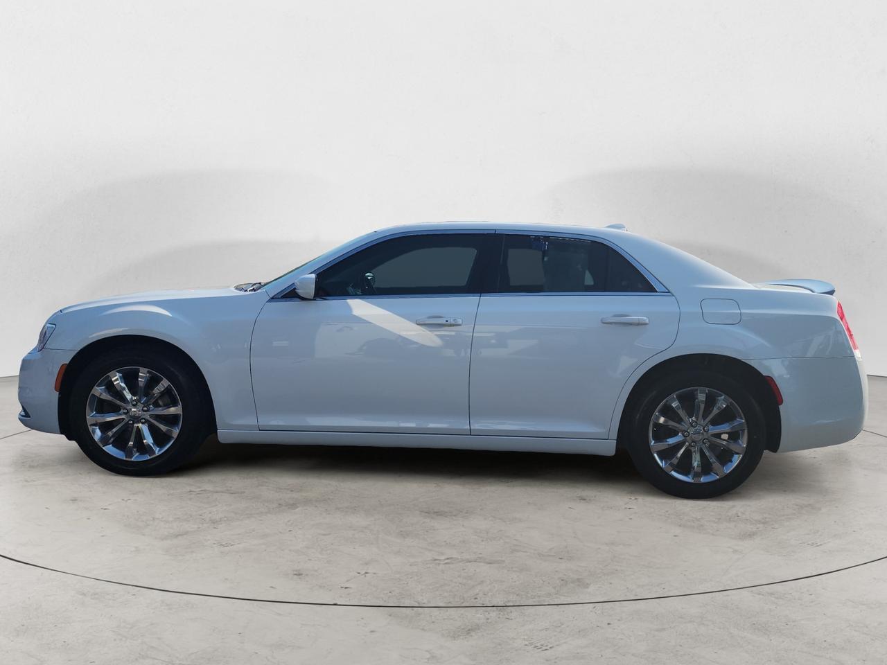 2015 CHRYSLER 300 LIMITED Limited Kansas City MO