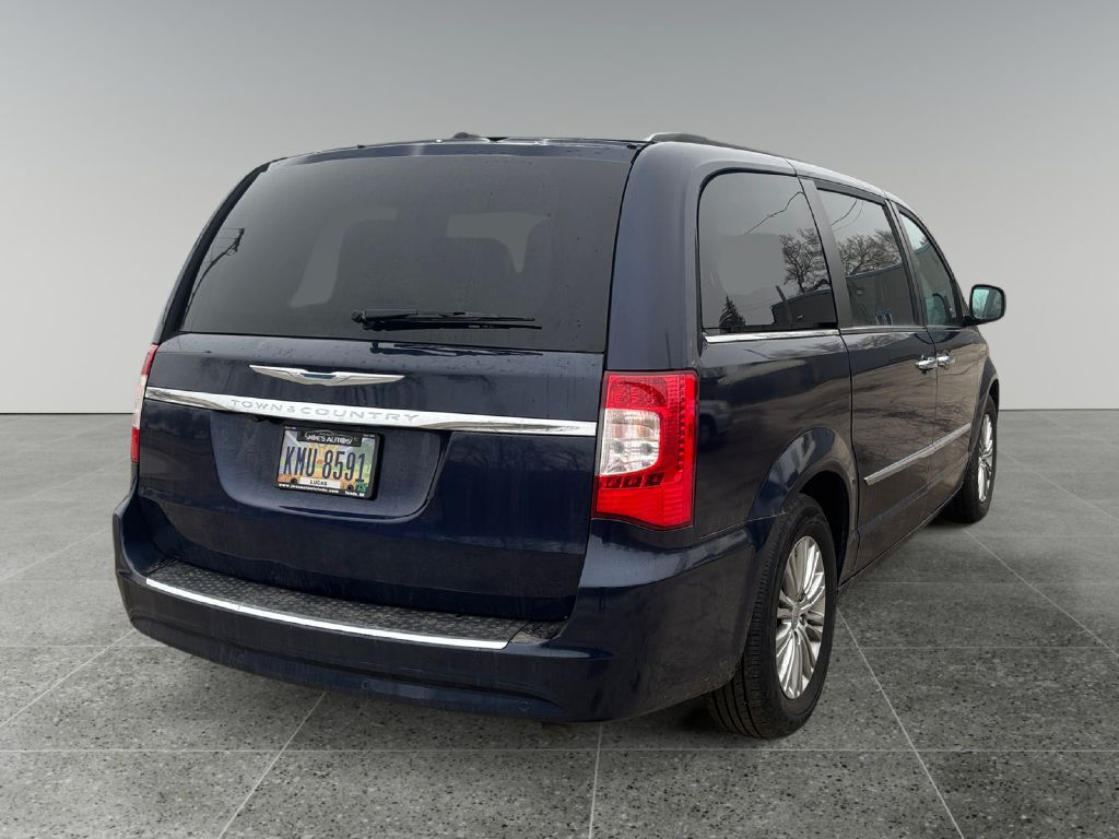 2015 CHRYSLER TOWN & COUNTRY TOURING L Toledo OH