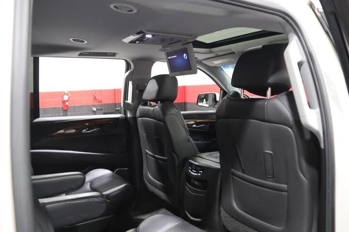 2015 Cadillac Escalade ESV Luxury 4WD 4dr SUV Chicago IL