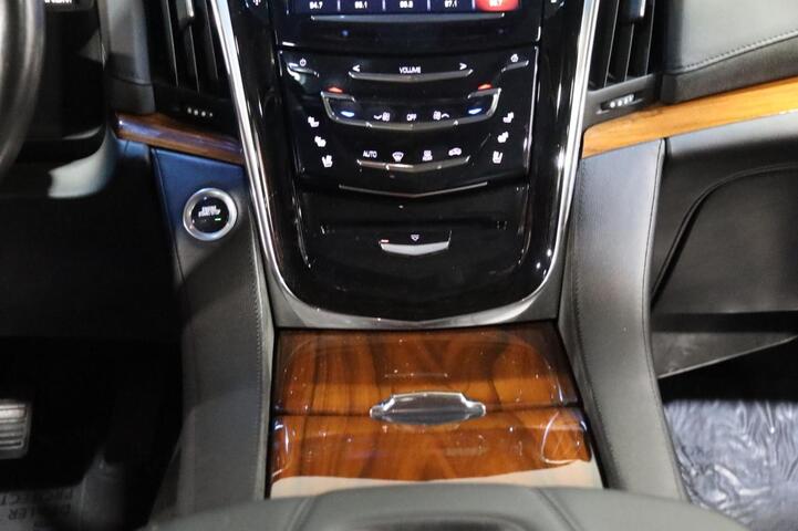 2015 Cadillac Escalade ESV Luxury 4WD 4dr SUV Chicago IL