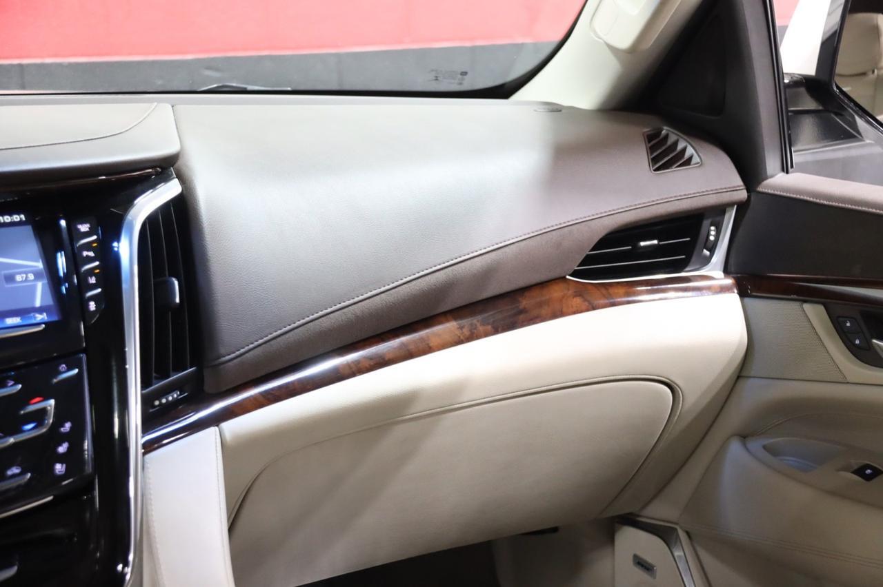 2015 Cadillac Escalade Luxury AWD 4r Suv Skokie IL