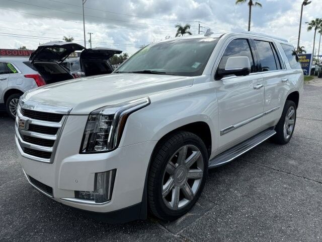2015 Cadillac Escalade Luxury