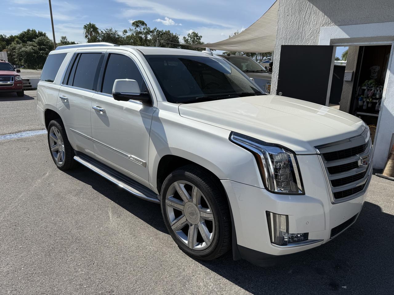 2015 Cadillac Escalade Luxury