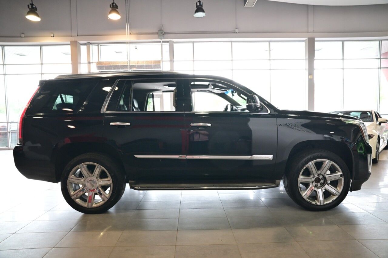 2015 Cadillac Escalade Luxury, Rear Entertainment Springfield NJ
