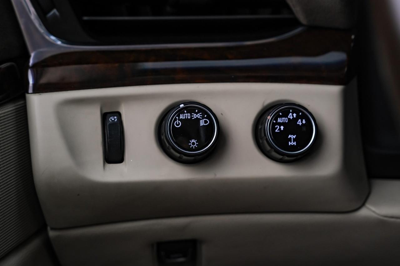 2015 Cadillac Escalade PREMIUM 4WD BLIND SPOT ASSIST HEADUP DISPLAY LANE CHANGE ALERT N Carrollton TX