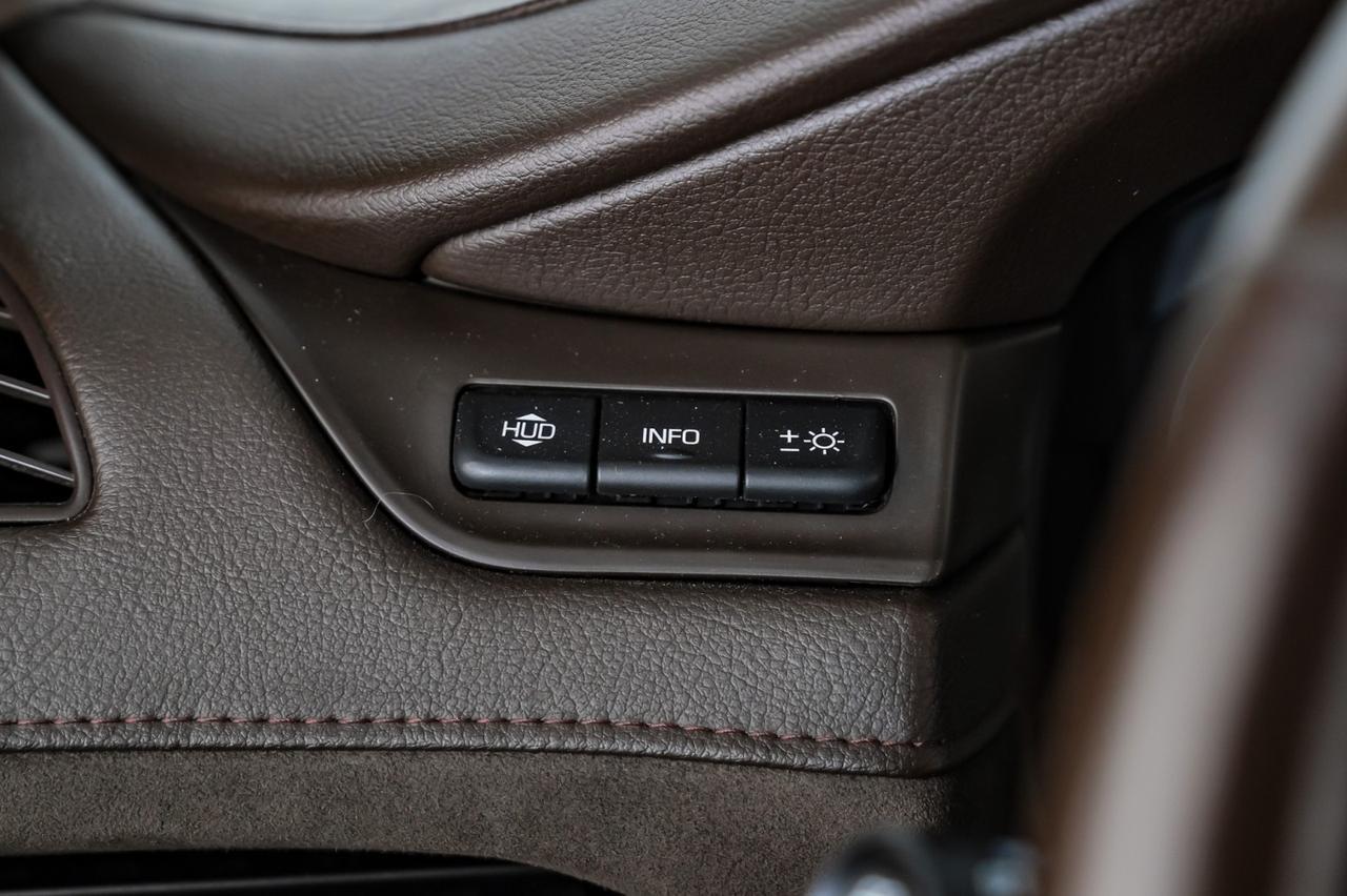 2015 Cadillac Escalade PREMIUM 4WD BLIND SPOT ASSIST HEADUP DISPLAY LANE CHANGE ALERT N Carrollton TX