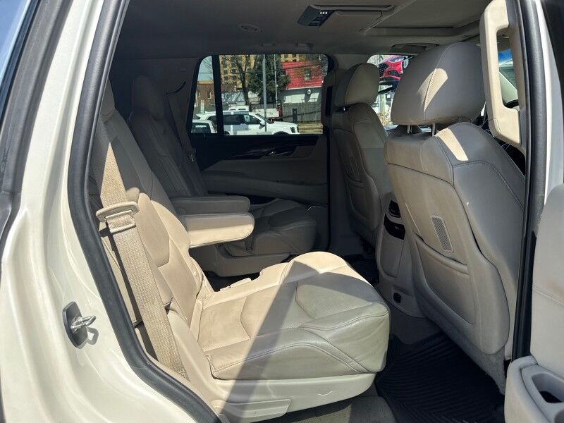 2015 Cadillac Escalade Premium 4WD w/ Premium Preferred Equipment Group Arlington VA