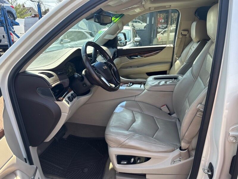 2015 Cadillac Escalade Premium 4WD w/ Premium Preferred Equipment Group Arlington VA