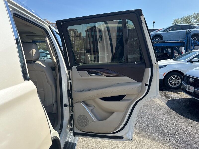 2015 Cadillac Escalade Premium 4WD w/ Premium Preferred Equipment Group Arlington VA