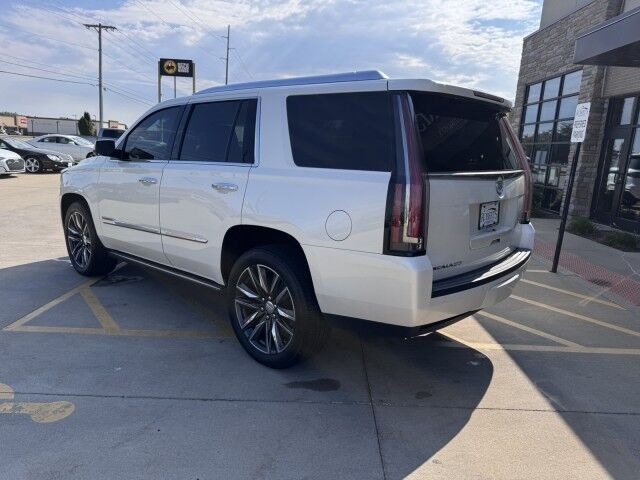 2015 Cadillac Escalade Premium