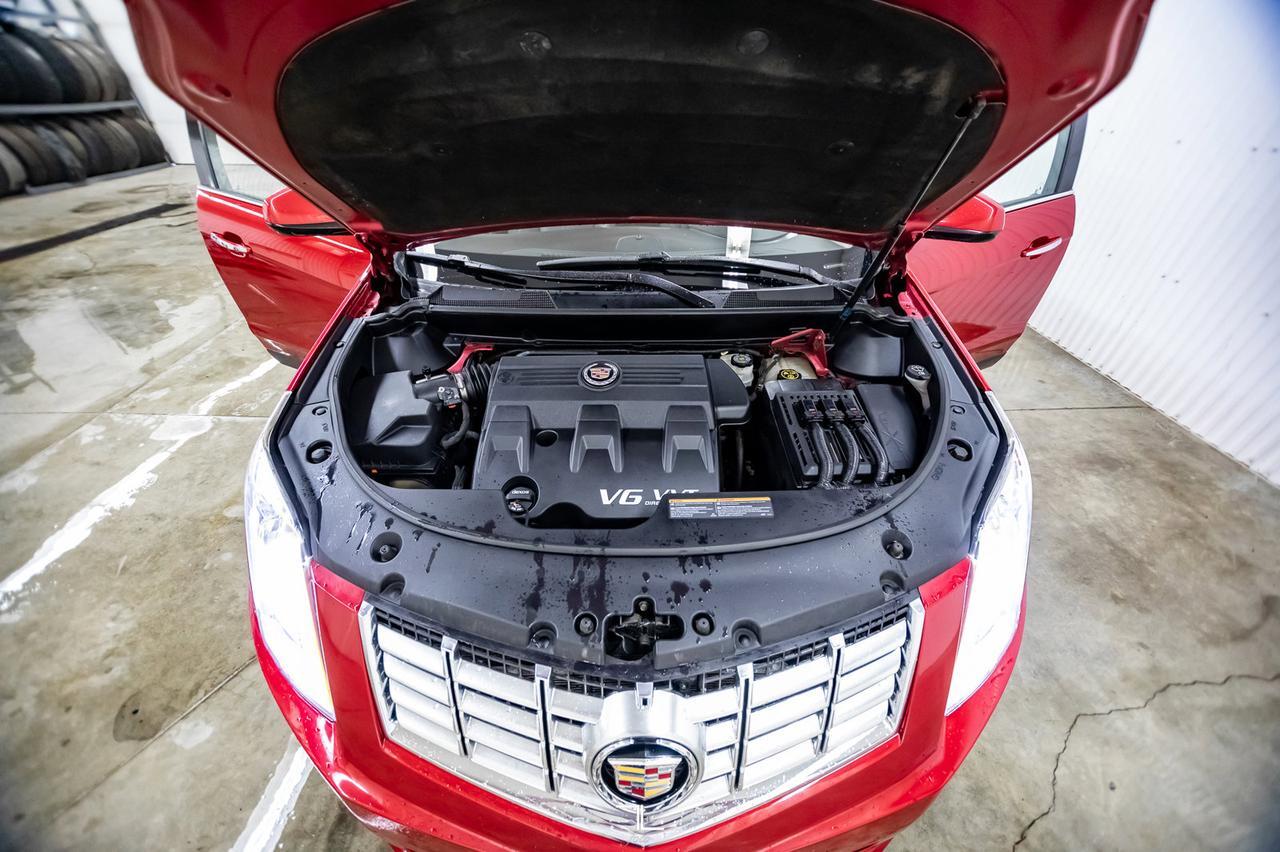 2015 Cadillac SRX AWD Premium Leather Roof Nav BCam Red Deer AB