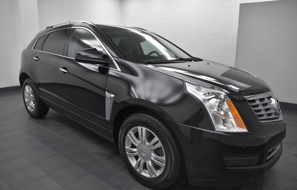 Used 2015 Cadillac SRX Luxury AWD